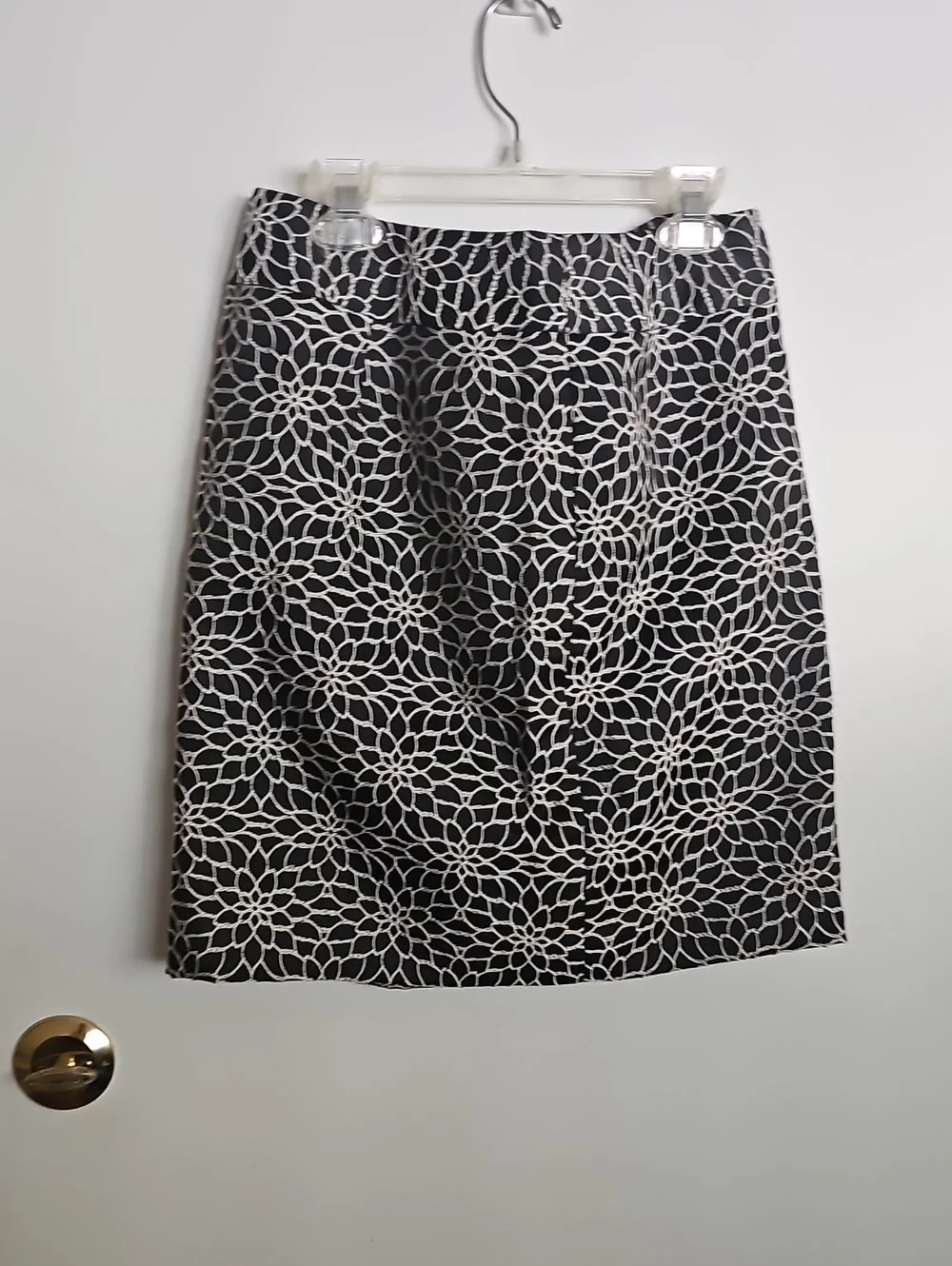 Ann Taylor Black Skirt with Cream Floral Lattice Pattern